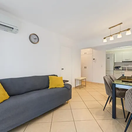 Delta Muga Con Vistas Al Mar Apartment *