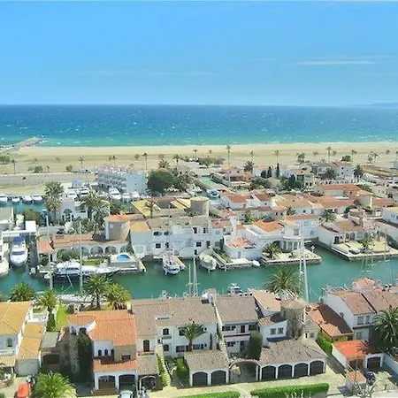 Delta Muga Con Vistas Al Mar * Empuriabrava