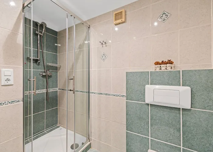 Delta Muga Con Vistas Al Mar Apartment