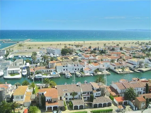 Delta Muga Con Vistas Al Mar * Empuriabrava